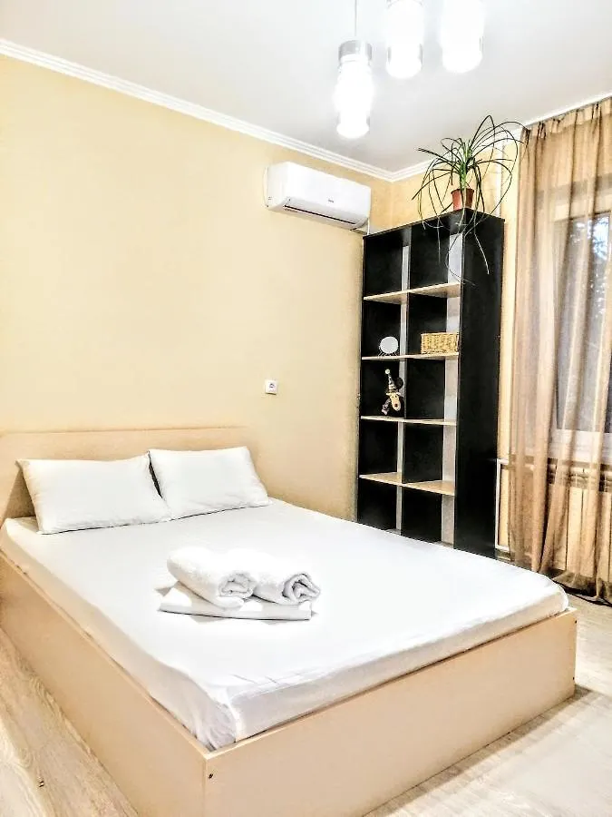 Apartment Apart-Pokhnyaki, Osokorki,Kharkovskaya Kyiv Ukraine