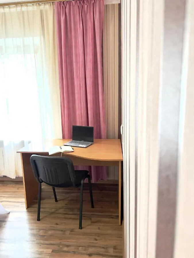 Apart - Kiev Poznyaki Kijev