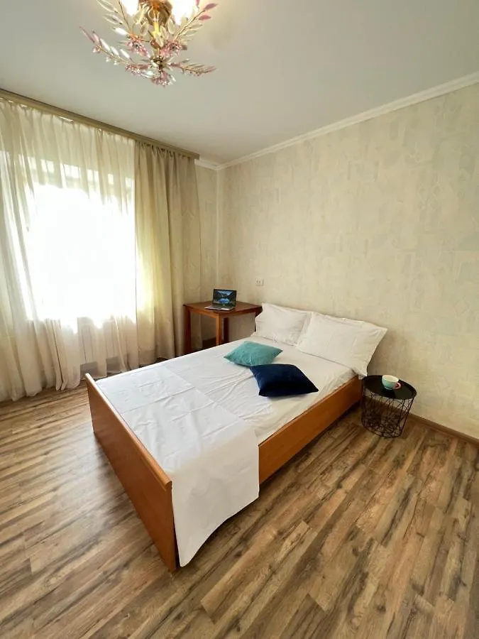 Apart-Pokhnyaki, Osokorki,Kharkovskaya Kyiv Ukraine