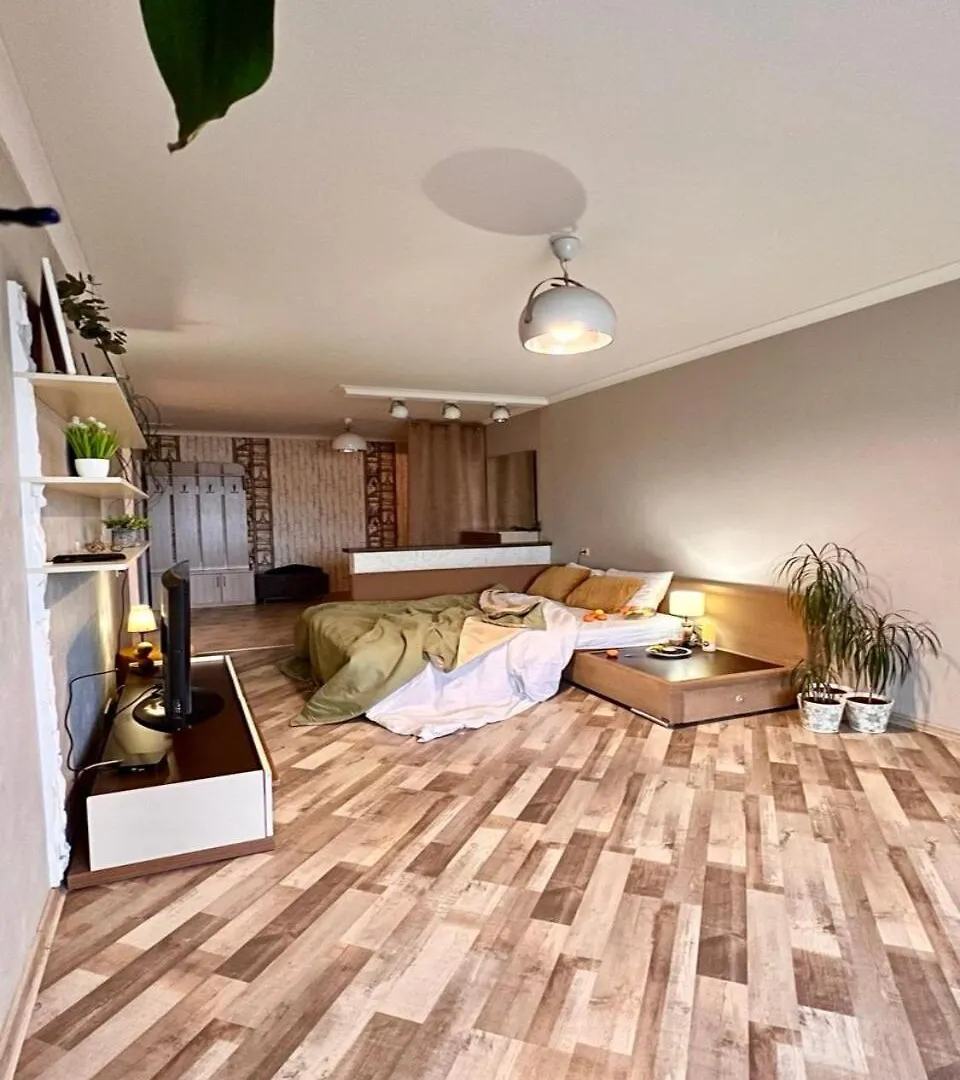 Apartment Apart-Pokhnyaki, Osokorki,Kharkovskaya Kyiv