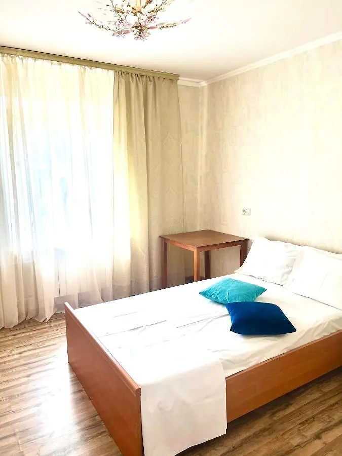 Apart-Pokhnyaki, Osokorki,Kharkovskaya Kiev Ucraina